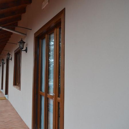 La Locanda Della Staffa Pombia Zewnętrze zdjęcie